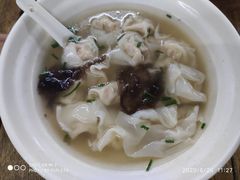 -吾介小籠館