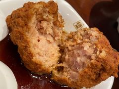 红烧狮子头-老半斋(福州路店)