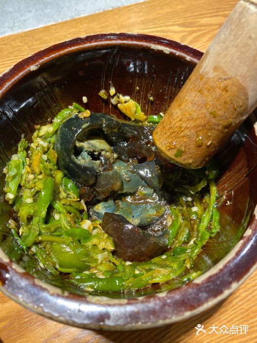 小菜一碟·湘菜馆(武林店)擂辣椒皮蛋图片