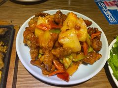 菠萝咕咾肉-吕氏疙瘩汤·新鲁菜(新贵和店)