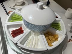 -羲和雅苑•北京烤鸭(国贸商城店)