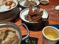 -龙聚德北京烤鸭(沙坪坝华宇A馆店)