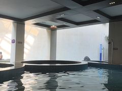 -稻香湖景欢乐岛温泉城堡