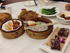 -万山楼海鲜酒家·二十三年老字号