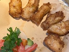 -大头虾越式风味餐厅(光明广场店)