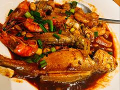 红烧杂鱼-小厨师·二十年沈家门小海鲜(百井坊巷店)
