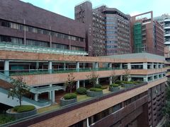 -香港大学