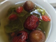 -三江源美食城