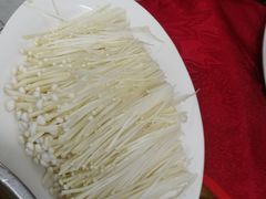 金针菇-花苑美食横琴生蚝火锅(拱北粤华路店)