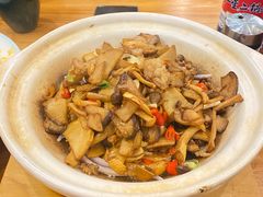 -乡村馕坑肉·烧烤·新疆菜·本地人更爱吃(阿勒泰首店)