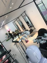 -茶发Salon·烫发染发理发