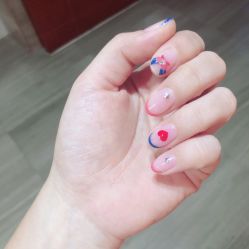 -米小兔美甲美睫