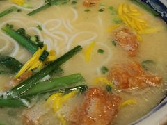 -新世界·过桥米线宴