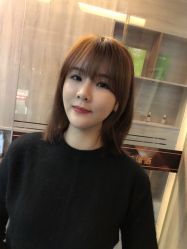 -天下皇剪新潇洒美容美发