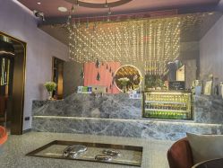 -花隐·美芙炫海菲秀皮肤管理中心