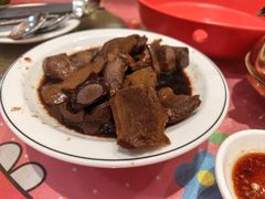 -东豪园林海鲜酒家(南港路辅路店)