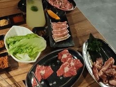 -山居屋炭火烧肉(厚街万达店)