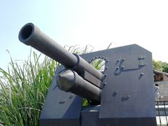 -吴淞炮台湾湿地森林公园烧烤区