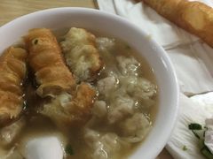 -张阿三馄饨店
