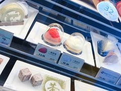 一颗草莓慕斯蛋糕-麦当劳(七宝乐购店)