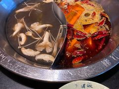 -大龙辣火锅·龙虾·烧烤(湖滨新天地店)