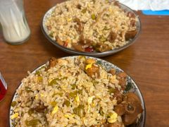 -老头爱马仕酸豇豆炒饭(丰富路店)