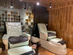 -隅日式美甲美睫專門店
