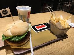 -麦当劳(新王府井店)