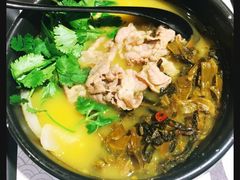 酸汤雪花肥牛面-和府捞面(国金汇店)
