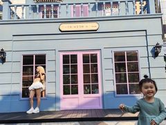 -中航城君尚购物中心