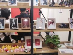 -花儿照相馆·最美证件照(红旗街万达店)