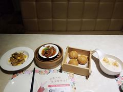-隆隆金大茶楼(地王广场店)