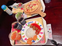 -蓝精灵乐园·世茂精灵之城主题乐园