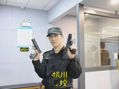 -都市枪神实弹射击俱乐部