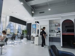 -U·NI SALON 造型
