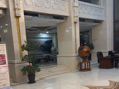 -碧中海汤泉汗蒸酒店