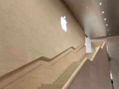 -Apple零售店(玄武湖店)