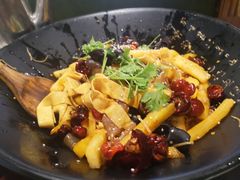 -银鼎轩麻辣香锅(丹尼斯2天地店)