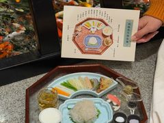 -龙悦湾酒家·八阵鱼生·渔人码头店