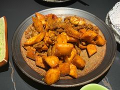 -阿里家·新疆烤肉酒場 by MIG