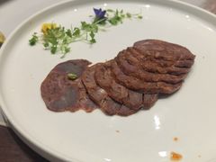 -九尊食上(生态园林酒店)