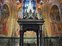 -滴血救世主教堂