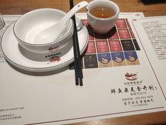 -后街佬·炭火鲜鱼杂(33小镇店)