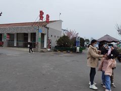 -洋县服务区-停车场