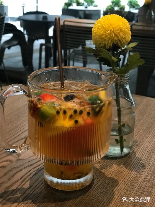 gaga鲜语(来福士广场店)招牌水果茶图片 - 第214张