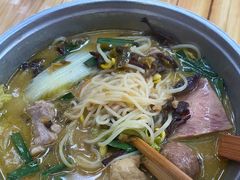 -王大乔泡椒米线·小火锅(星城天地店)