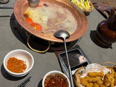 -阿婆情腊排骨火锅·野生菌季(古城旗舰店)