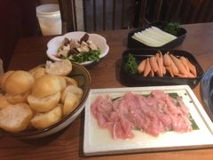 -佬土鹅肠火锅(解放路店)