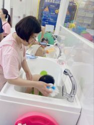 -熊小米专业儿童游泳馆