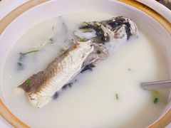 砂锅鱼头汤-鱼水情·农家菜·大鱼头(南山竹海店)
